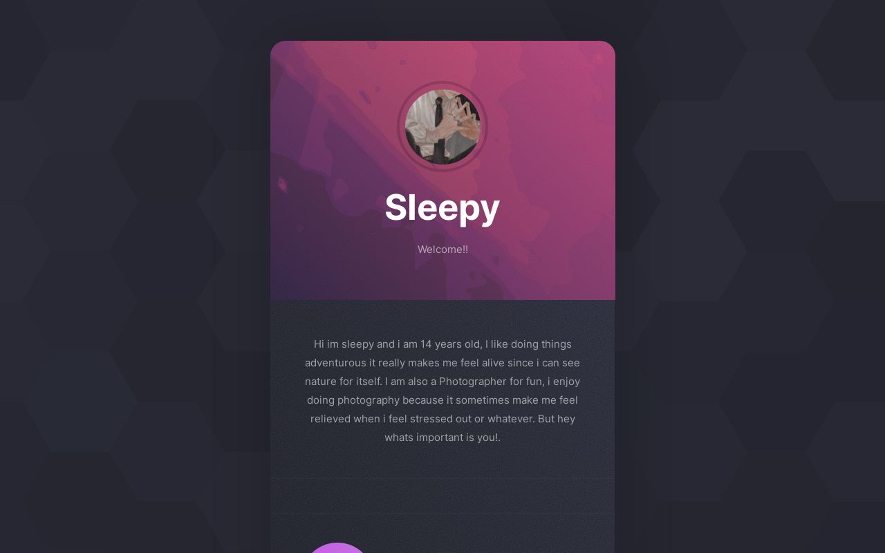 Carrd profile picture for @sleepyvhx
